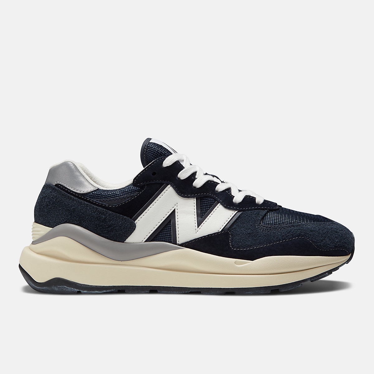New Balance 57/40 — White / Blue — New Balance 57/40 Mesh
