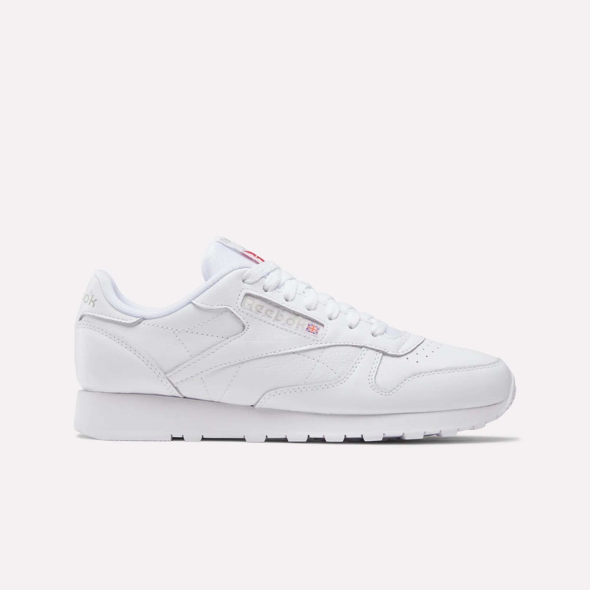 Reebok Classic Leather — White delivered to Kuta