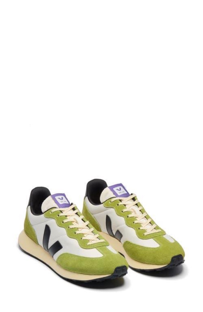 Veja Rio Branco — Alveomesh Natural / Black — Veja Rio Branco Recycled